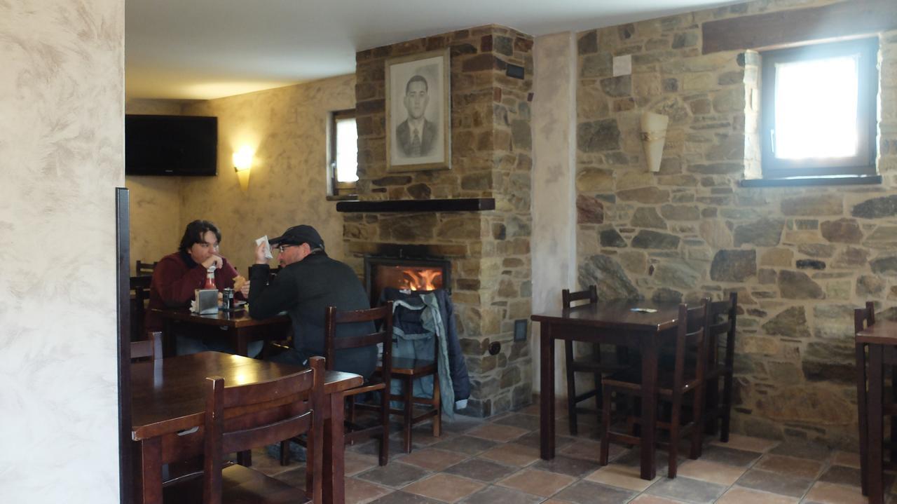 Hotel Rural La Casa Del Peregrino El Acebo de San Miguel Dış mekan fotoğraf